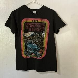 STRANGER THINGS T-SHIRT SIZE M